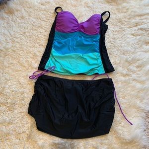Women’s 2 piece bathing suit